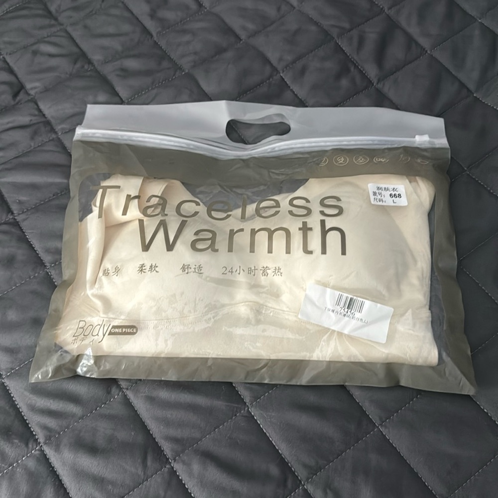 Hourglass sculpting self heating vest with built in bra